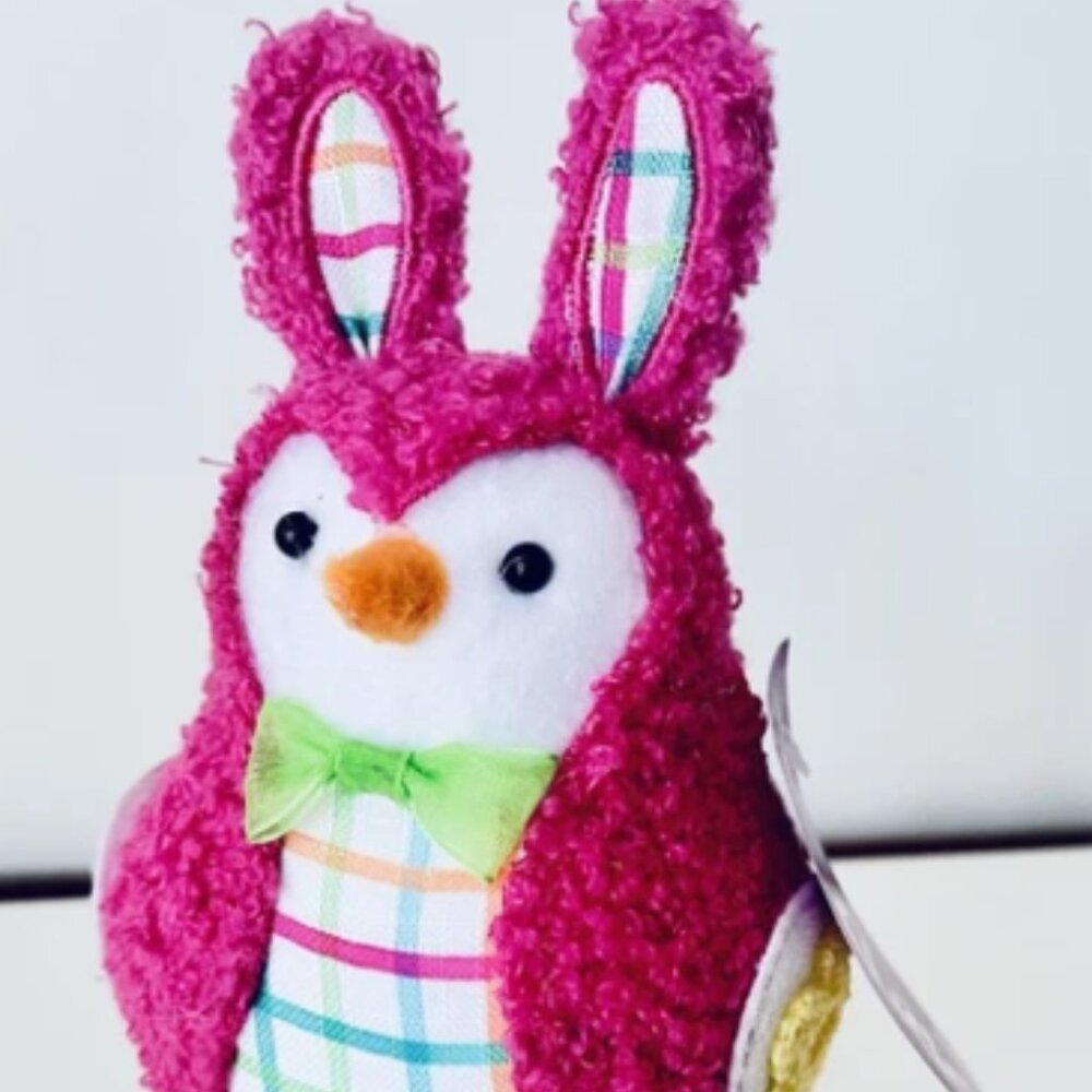 Featherly Friends™ 'Tint' Easter Figurine - Spritz™
